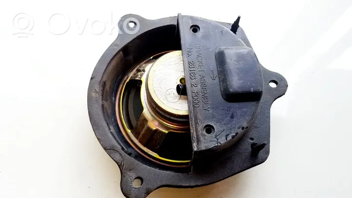 Nissan Primera Haut-parleur de porte avant 281662F00