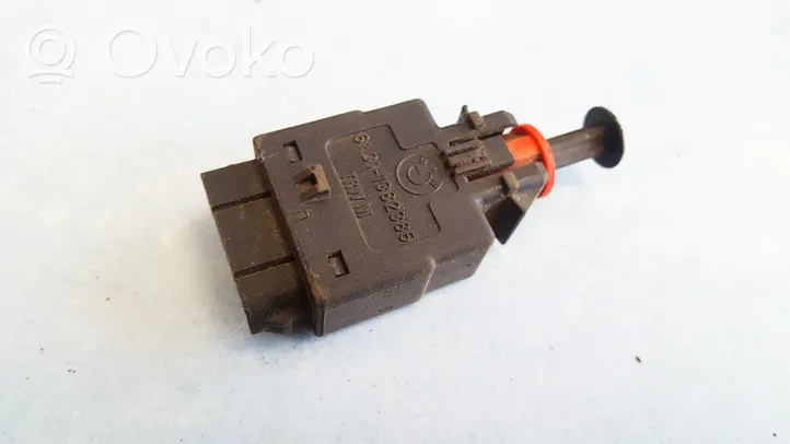 BMW 5 E34 Brake pedal sensor switch 61311382385