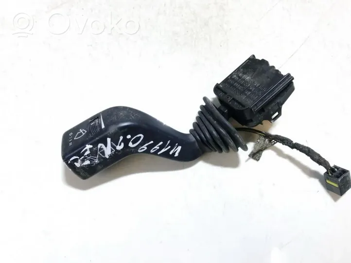 Opel Omega B1 Wiper control stalk 090494655