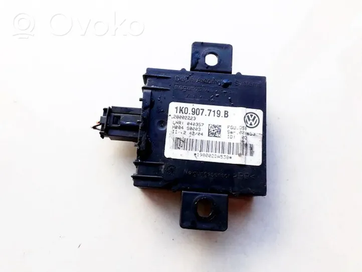 Audi A3 S3 8P Alarm control unit/module 1k0907719b