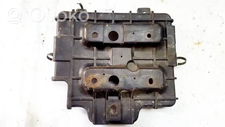 Hyundai Getz Vassoio scatola della batteria 371501C1000