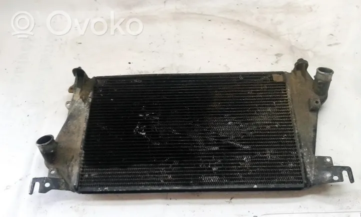 Chrysler Voyager Chłodnica powietrza doładowującego / Intercooler 