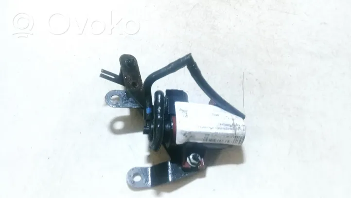 Volvo C30 Turbo solenoid valve 6g9q9e882ca