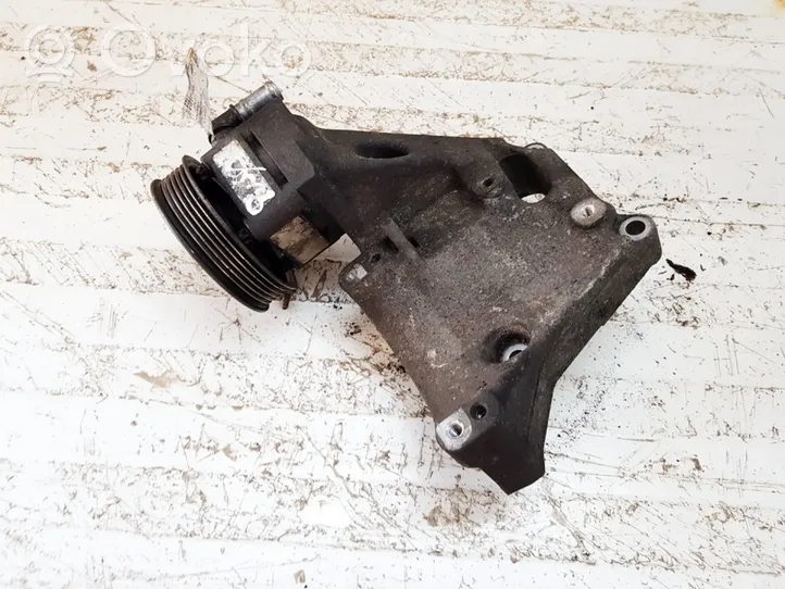 Saab 9-3 Ver2 Vairo stiprintuvo siurblys 90528666