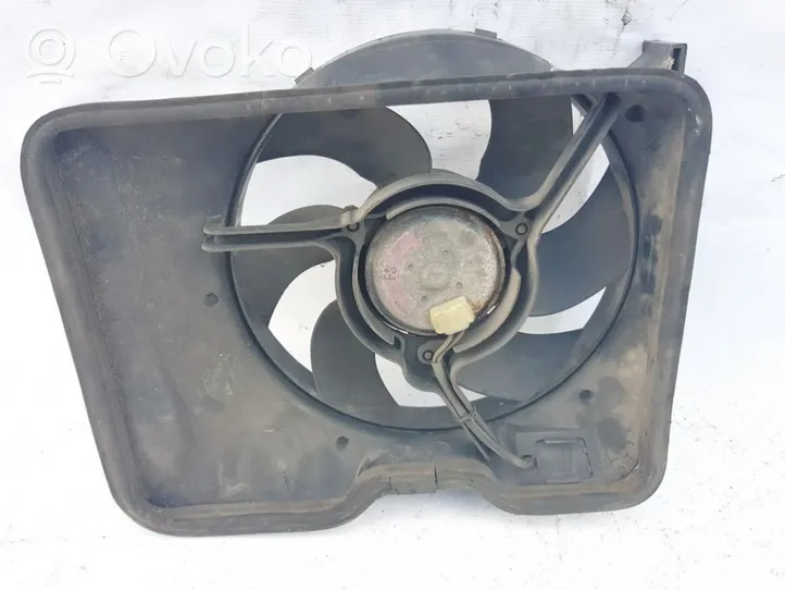 Opel Omega B1 Aro de refuerzo del ventilador del radiador 90467915