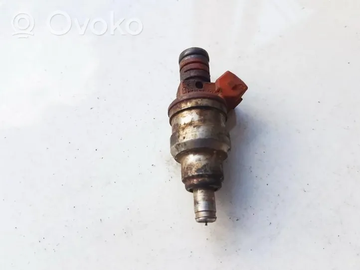 Chrysler Voyager Injecteur de carburant INP066