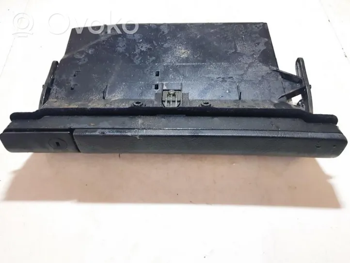 Mercedes-Benz C W202 Glove box 2026890891