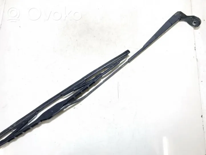 Renault Megane I Front wiper blade arm 7700834482