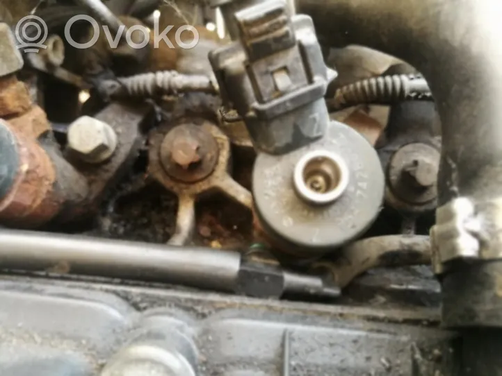 Citroen C5 Injecteur de carburant 0445110076