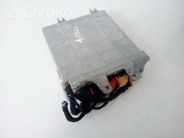 Audi A4 S4 B5 8D Variklio valdymo blokas 0261203554