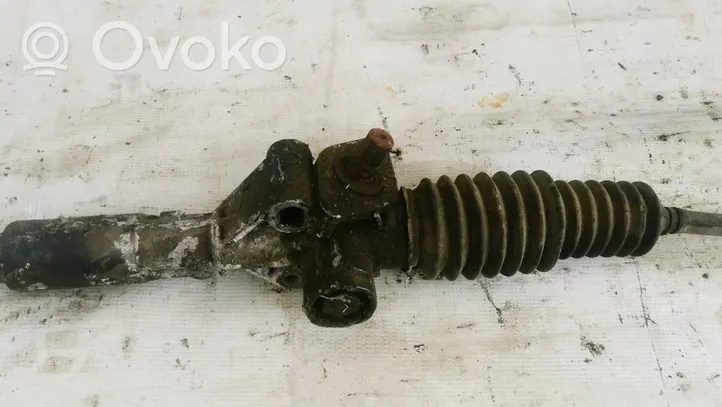 Renault Trafic I Steering rack rhd