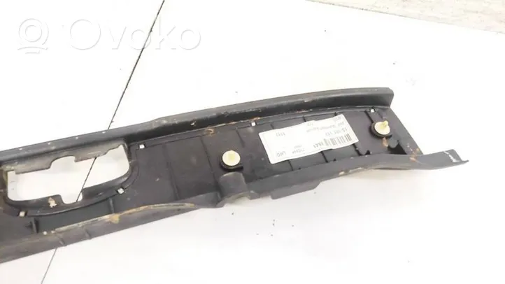 Opel Signum Altro elemento di rivestimento bagagliaio/baule 13101117