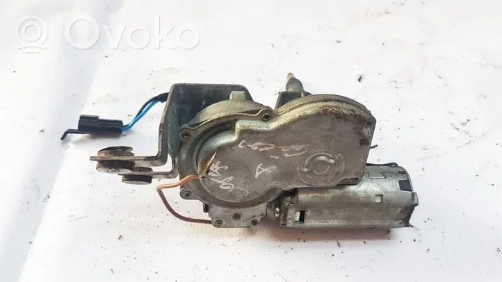 Opel Corsa B Silniczek wycieraczki szyby tylnej 90386268