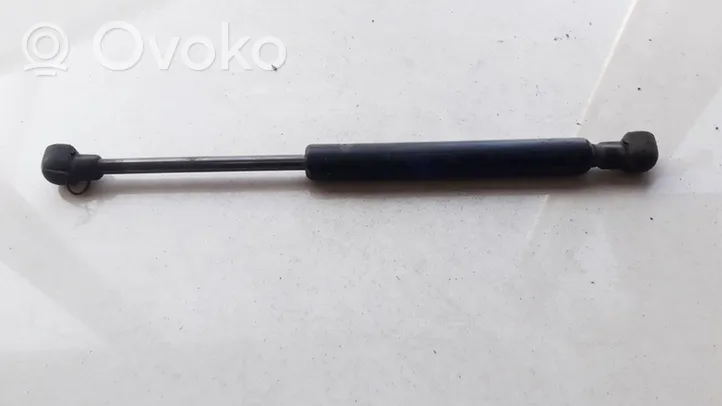 Seat Cordoba (6K) Bagāžnieka amortizators 6K5827302