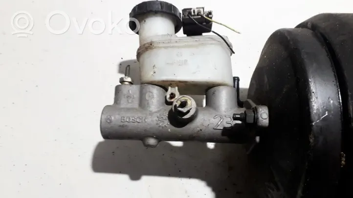 Nissan Primera Główny cylinder hamulca 22157879