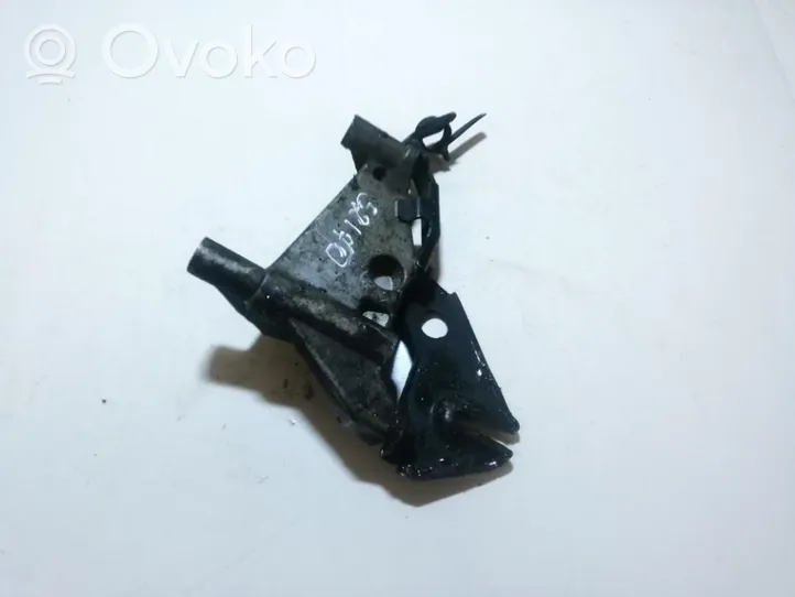 Mercedes-Benz C W202 Supporto di montaggio del motore (usato) 606286000