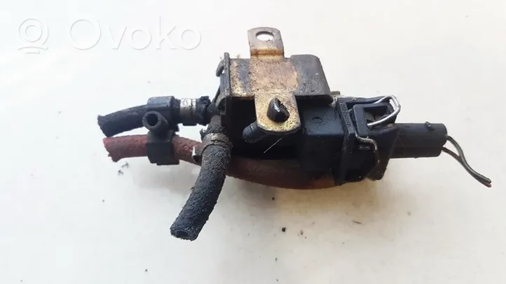 Volkswagen Golf III Turbo solenoid valve 72189500