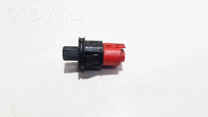 Volkswagen Golf III Front door sensor 1H0947563A