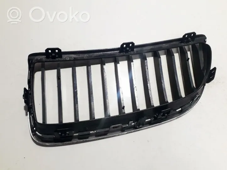 BMW 3 E90 E91 Atrapa chłodnicy / Grill 22405910