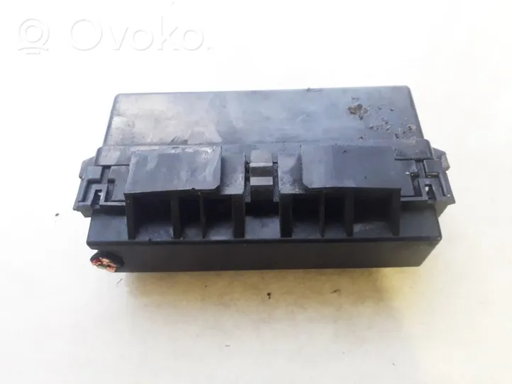 Renault Koleos I Fuse box set 