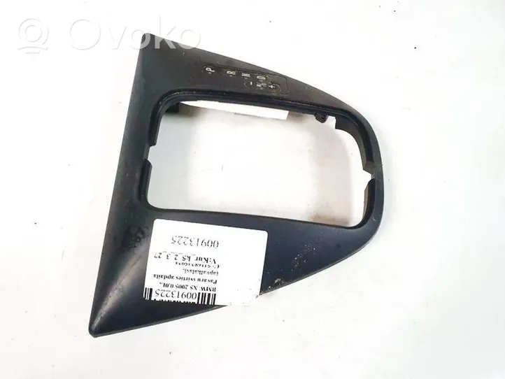 BMW X5 E53 Rivestimento in plastica cornice della leva del cambio 51168245924