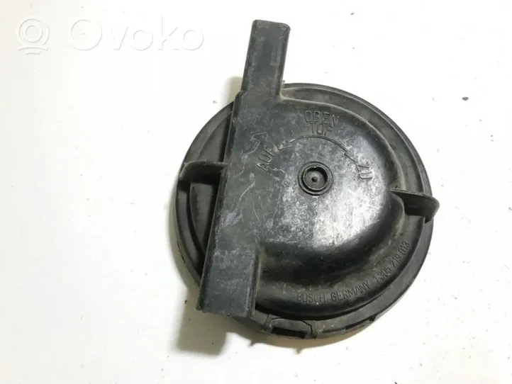 Audi 100 200 5000 C3 Cache-poussière de phare avant 1305219013