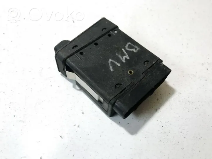 BMW 5 E34 Fog light switch 