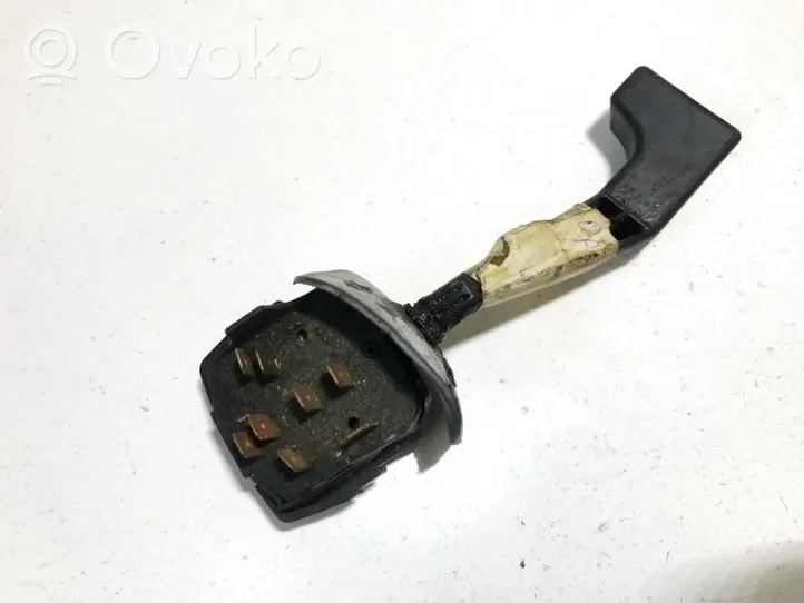 Opel Kadett E Commodo d'essuie-glace 090221177