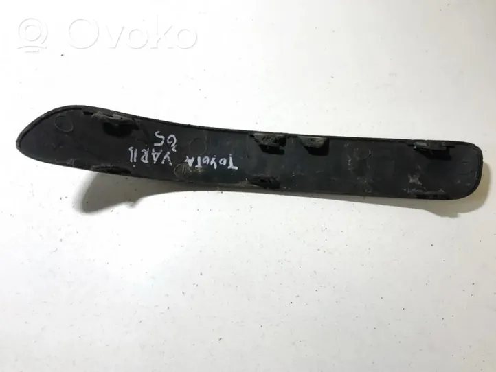 Toyota Yaris Dekoratīvās aizmugurē bampera ulikas 527530d010