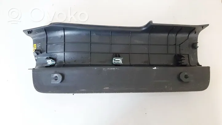 Chevrolet Captiva Rear sill trim cover 96630475