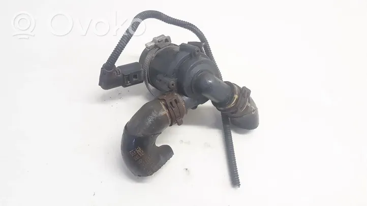 Volkswagen Touareg I Pompe de circulation d'eau 7l0965561