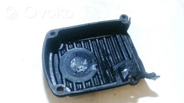 Nissan Primera Osłona paska / łańcucha rozrządu 1356257j02