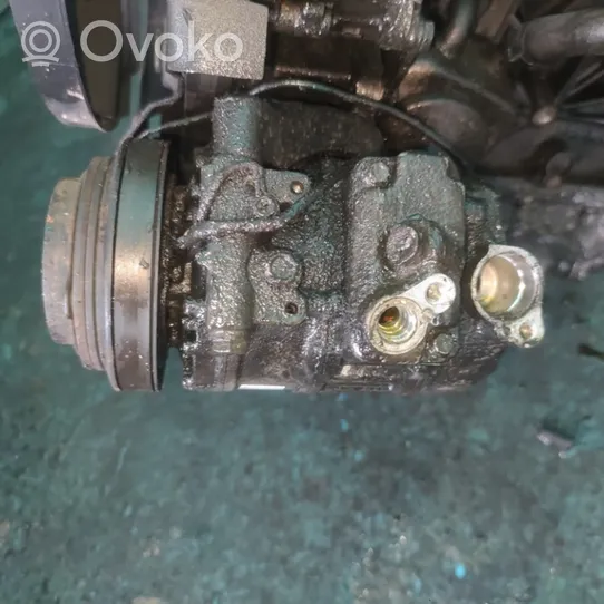 Audi A4 S4 B5 8D Compressore aria condizionata (A/C) (pompa) 4b0260805c