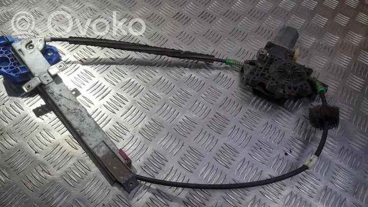 Ford Mondeo MK I Galinis varikliukas langų pakėlėjo 0130821680