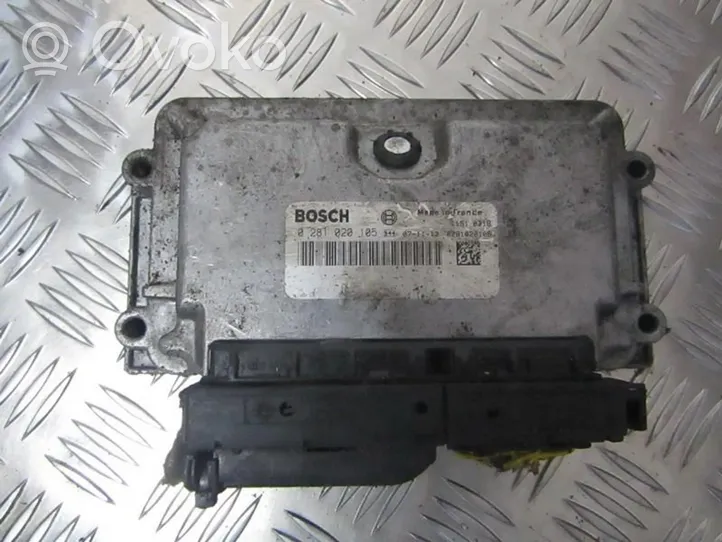 Iveco Daily 30.8 - 9 Sterownik / Moduł ECU 0281020105