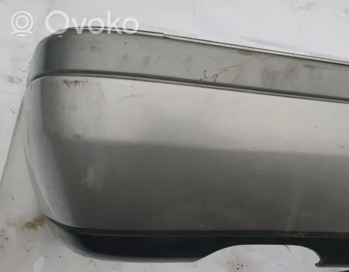 Opel Omega B2 Zderzak tylny sidabrinis