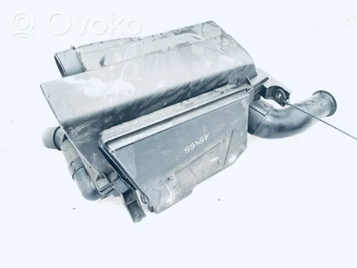 Volvo S40, V40 Коробка воздушного фильтра 30855927