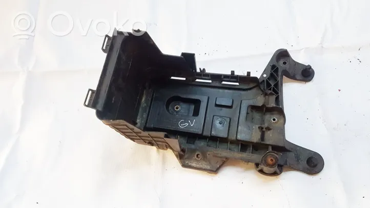 Volkswagen Golf V Coperchio/tappo della scatola vassoio della batteria 1K0915333G