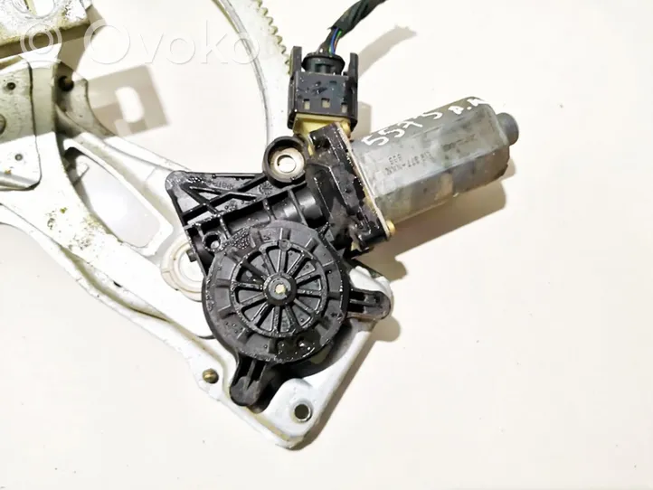 Mercedes-Benz CLK A208 C208 Fensterhebermotor Tür vorne 0130821722