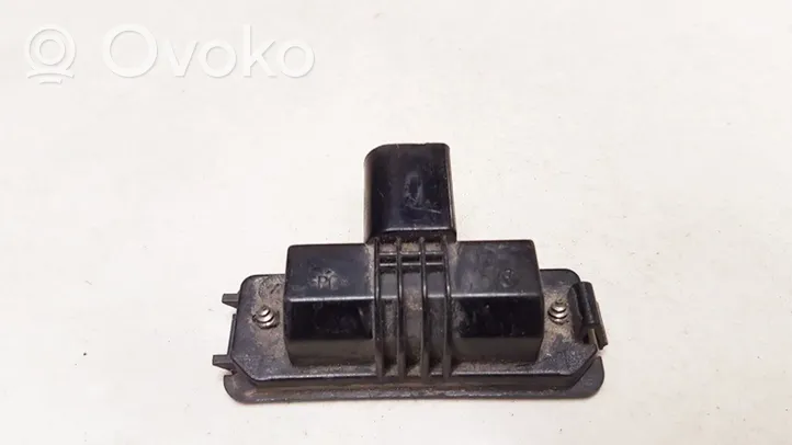 Volkswagen PASSAT B6 Lampa oświetlenia tylnej tablicy rejestracyjnej 1J6943021B