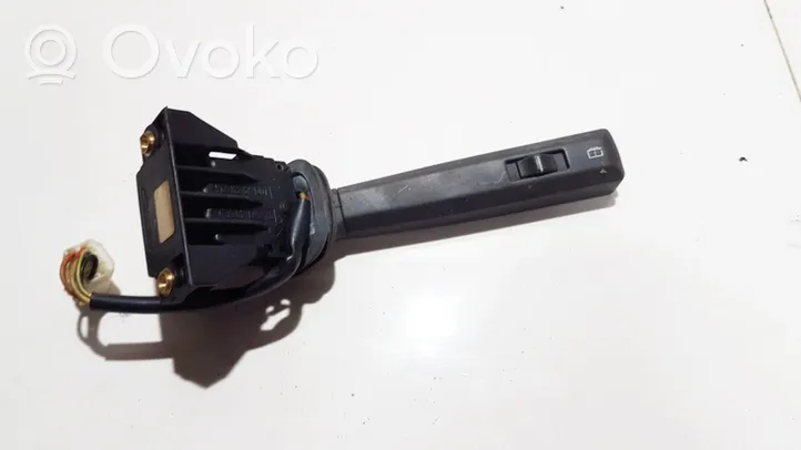 Volvo S70  V70  V70 XC Commodo d'essuie-glace 9128367