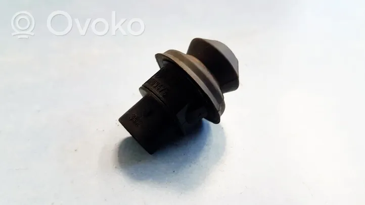 Volkswagen Golf III Priekšpusē durvju atvēršanas / aizvēršanas sensors (pīkstulis) 1H0947563A