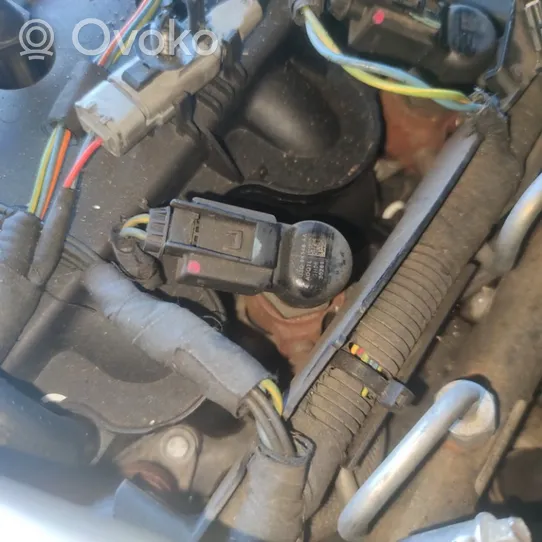 Peugeot 607 Injecteur de carburant 5U3Q9K546AA