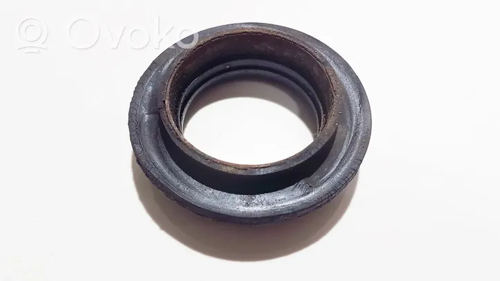 Citroen C3 Coil spring mount 