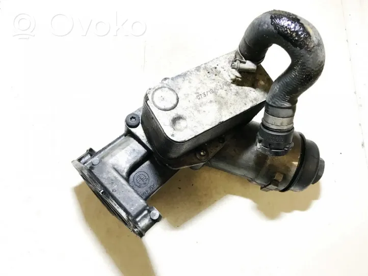 BMW 1 E81 E87 Radiatore dell’olio del motore 7787072