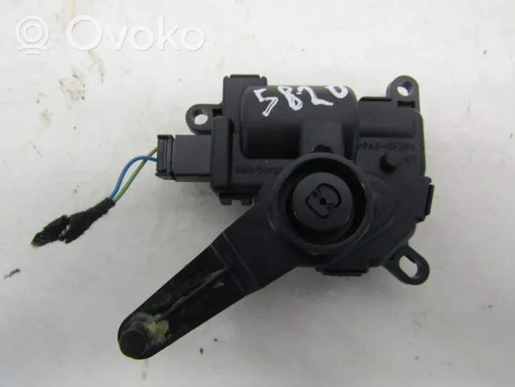 Ford Fiesta Air flap motor/actuator 1S7H19B634CA