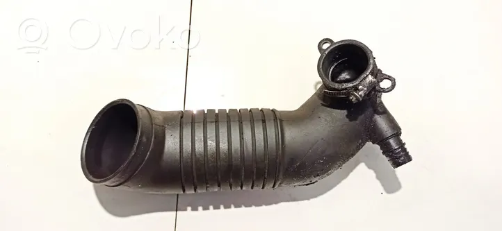 Audi A4 S4 B6 8E 8H Tube d'admission de tuyau de refroidisseur intermédiaire 8e0129615