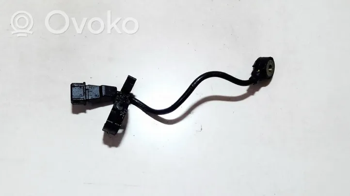 Volkswagen Golf III Detonation knock sensor 021905377a