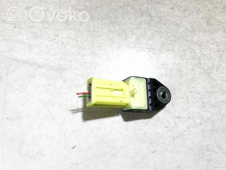 Toyota Yaris Sensore d’urto/d'impatto apertura airbag 8983102140