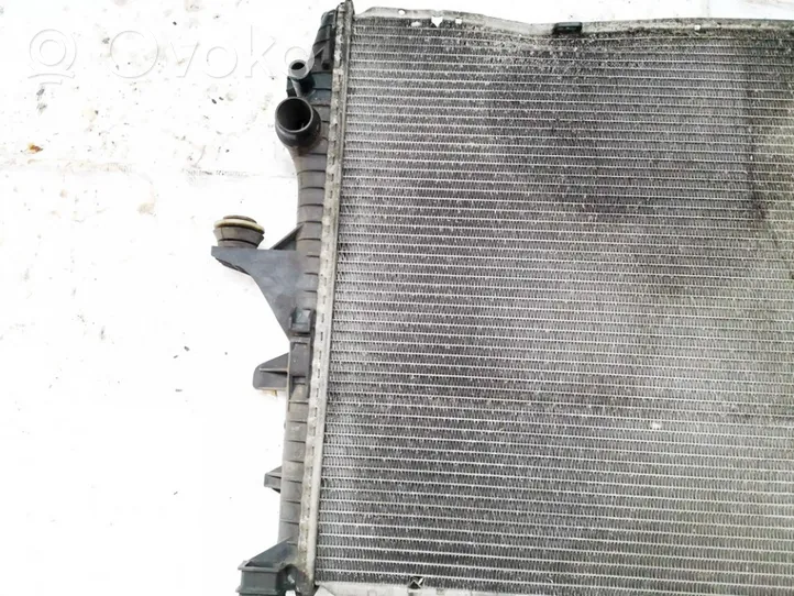 Volkswagen Touareg I Radiateur de refroidissement 7l6121253